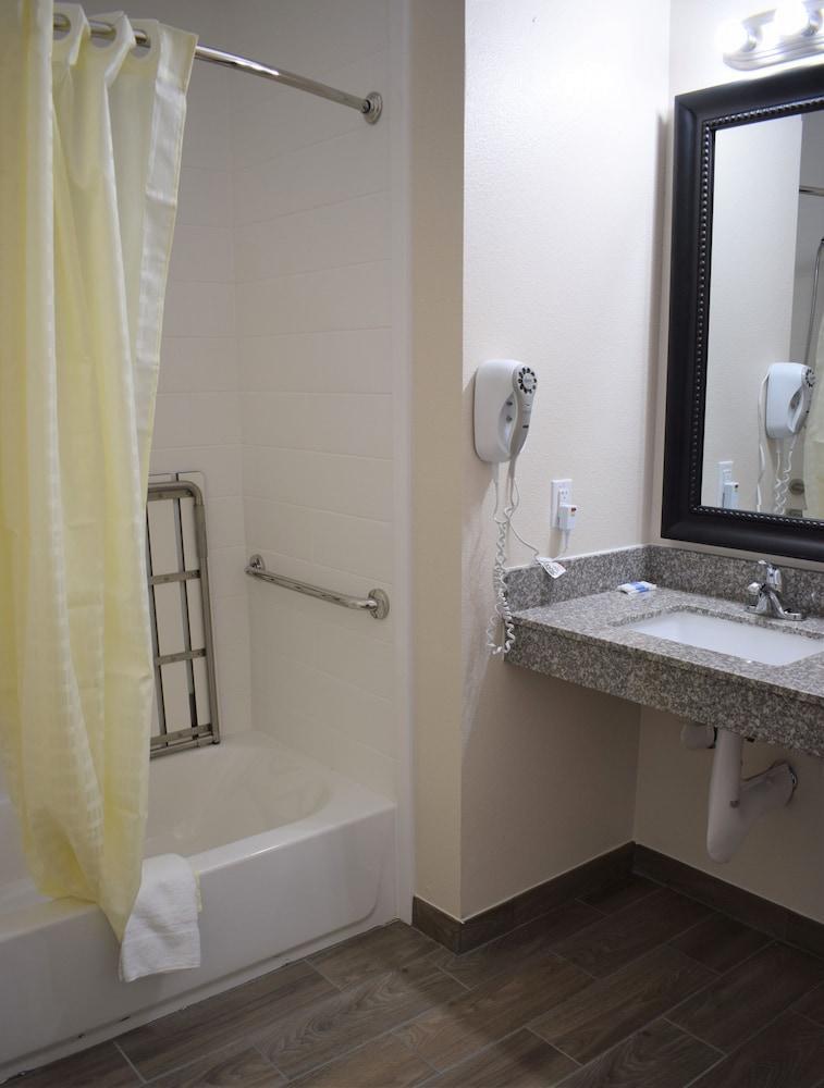 Texas Bungalows Hotel & Suites Austin Bagian luar foto