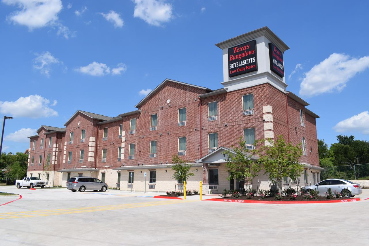 Texas Bungalows Hotel & Suites Austin Bagian luar foto