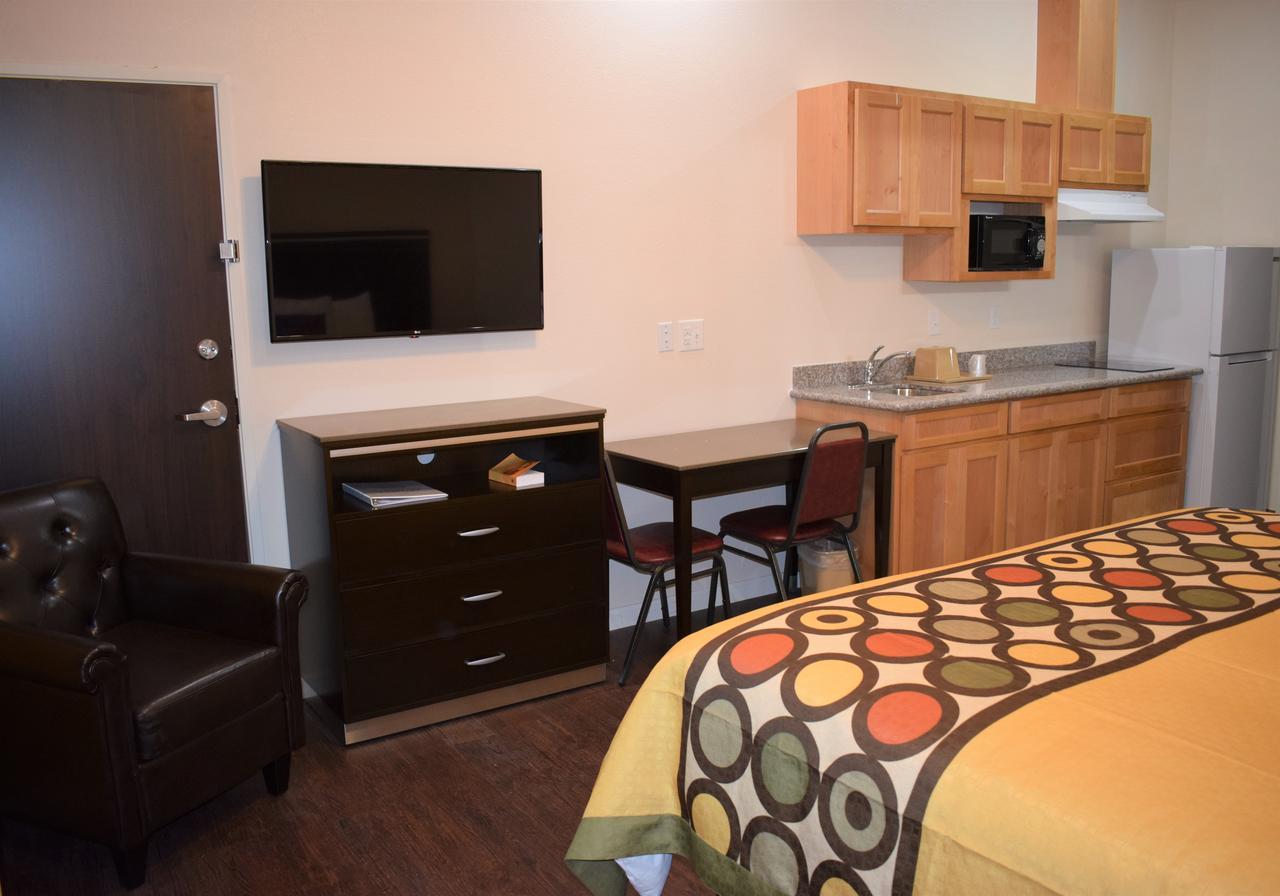 Texas Bungalows Hotel & Suites Austin Bagian luar foto