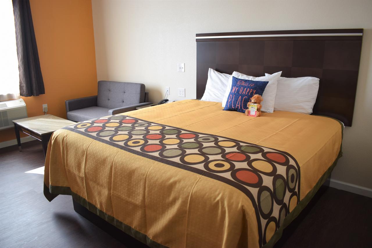 Texas Bungalows Hotel & Suites Austin Bagian luar foto